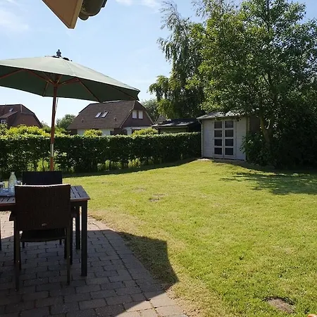 On The Dike Comfortable Feriehus